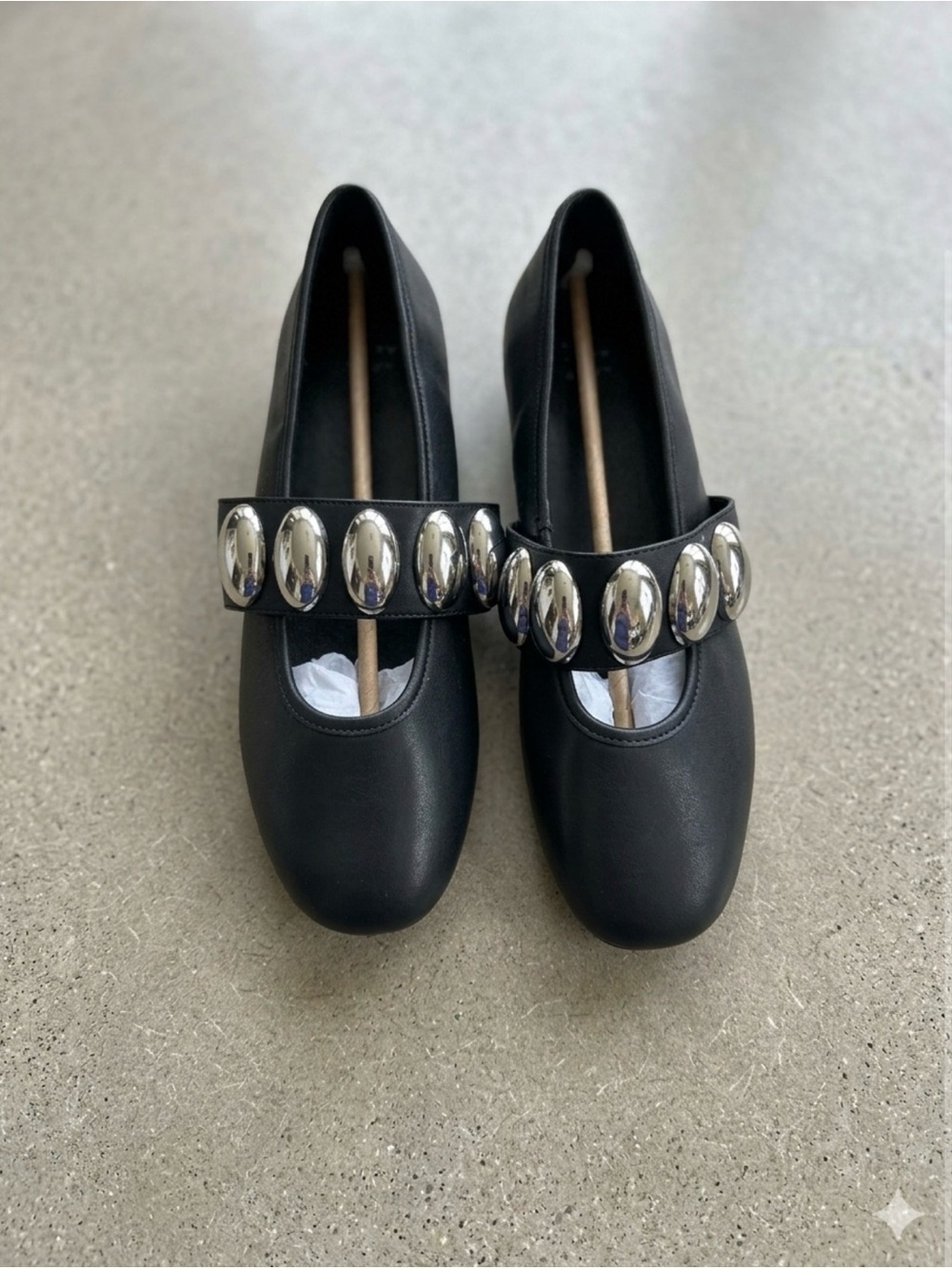 A New Day Shoes | Women's Genevieve Oversized Dome Stud Mary Jane Flats